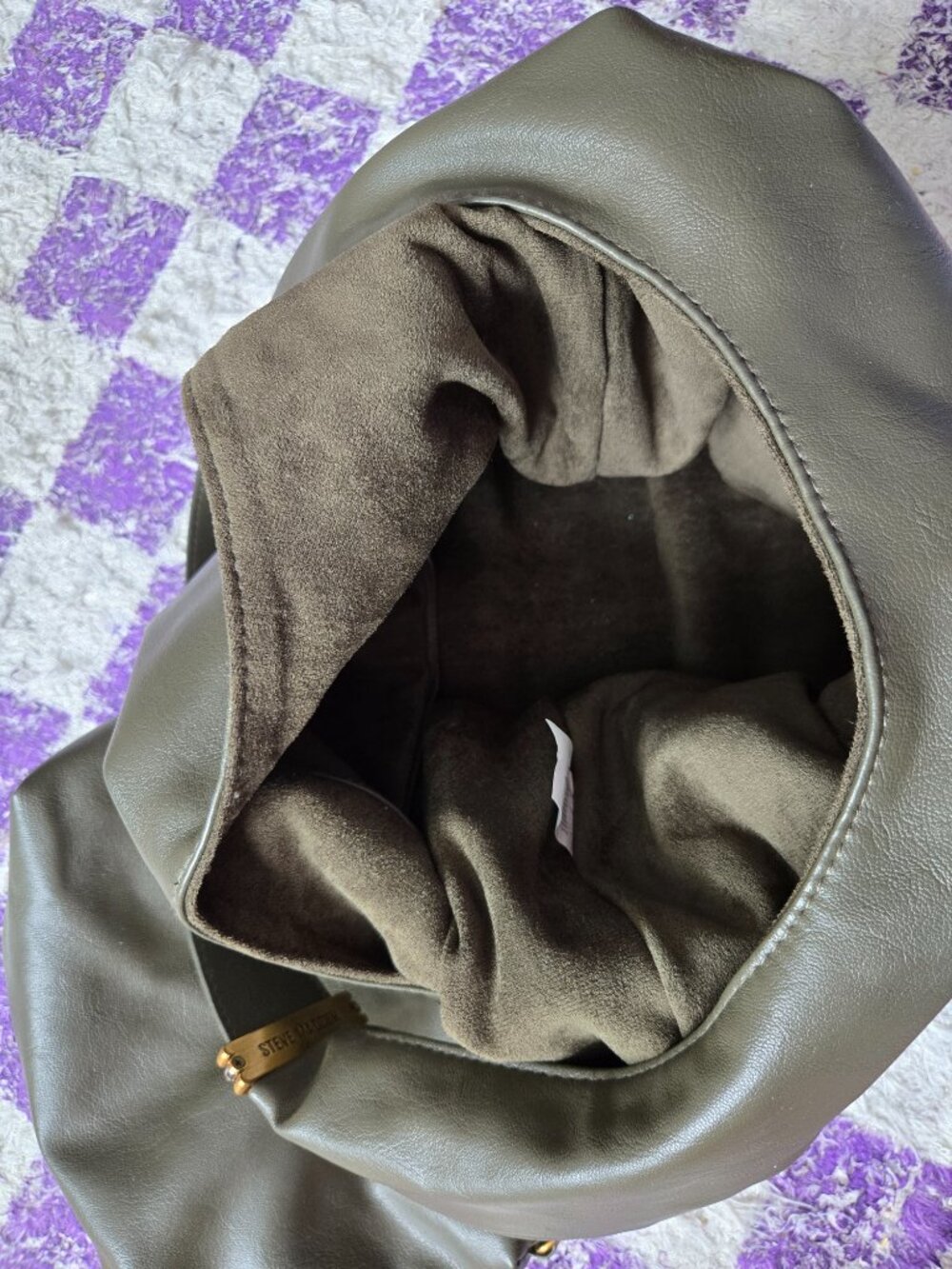 Handbag - Picture 2 of 3